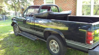 Illustration for article titled Looks Like You Should Invest in Late 80s Dakotas with No Roofs